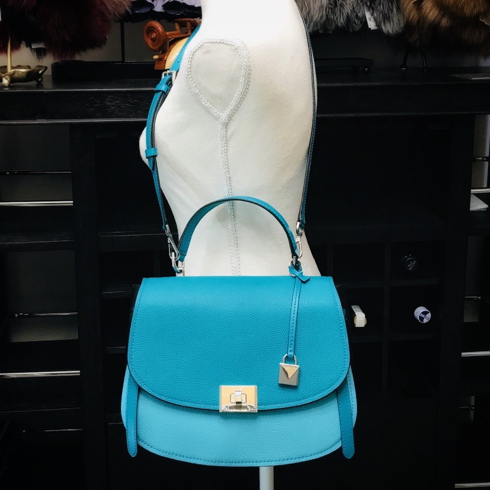 Michael Kors Cassie Large TH Satchel Wallet Set - Picture 7 of 8